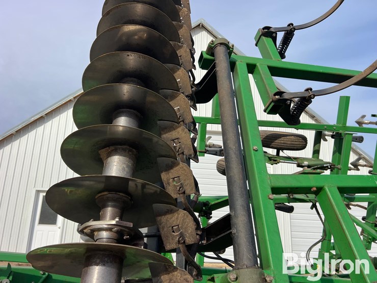 john-deere-726-image-16