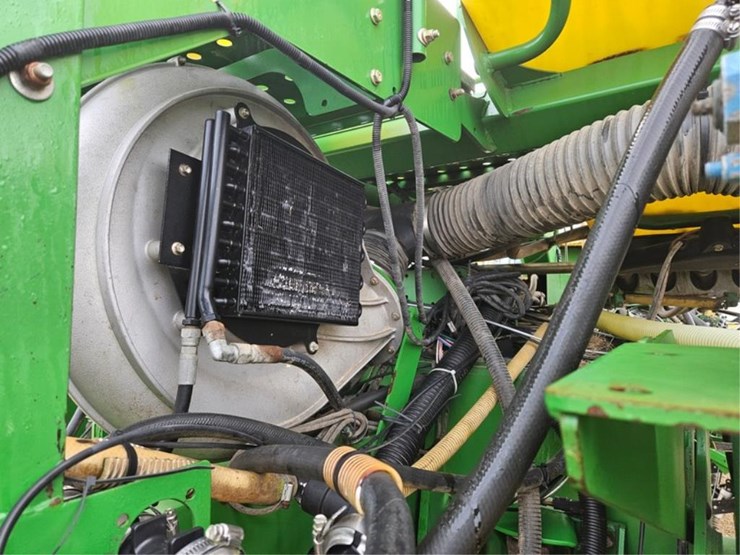 john-deere-1770nt-image-38