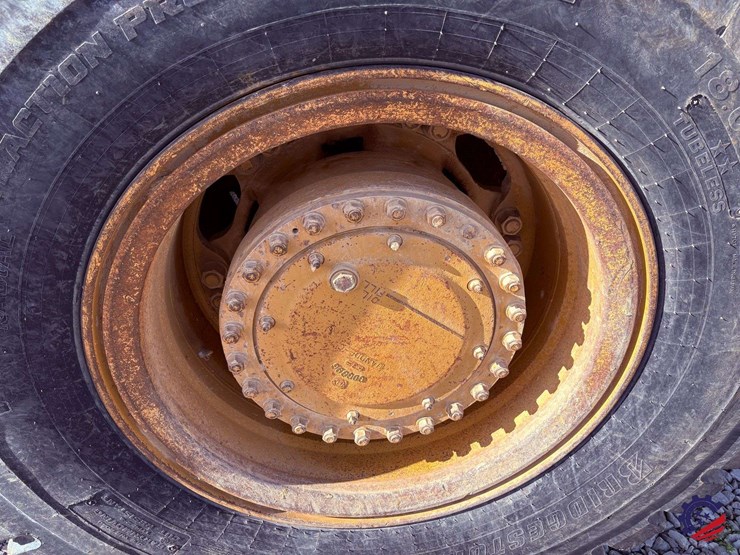 1990-caterpillar-769c-image-21