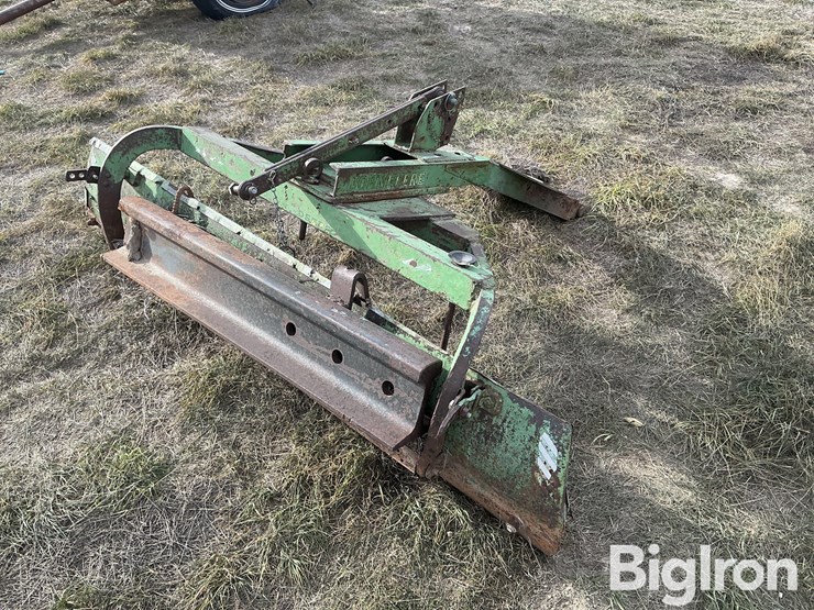 john-deere-70-image-5