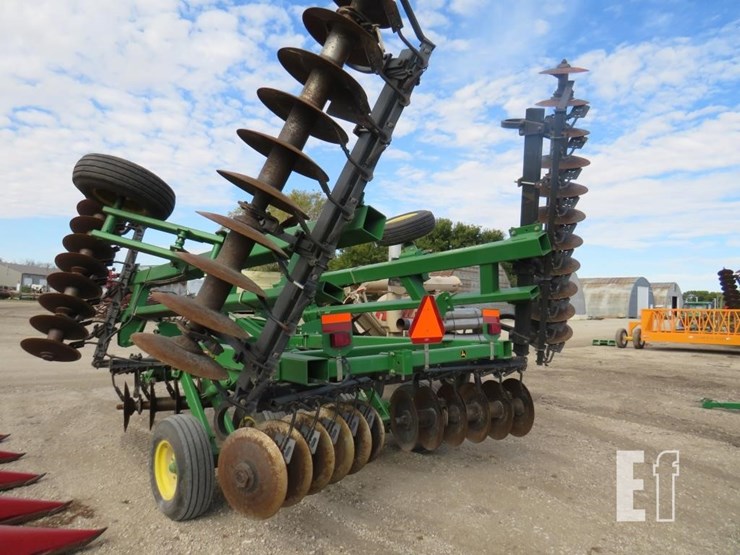 john-deere-637-image-4