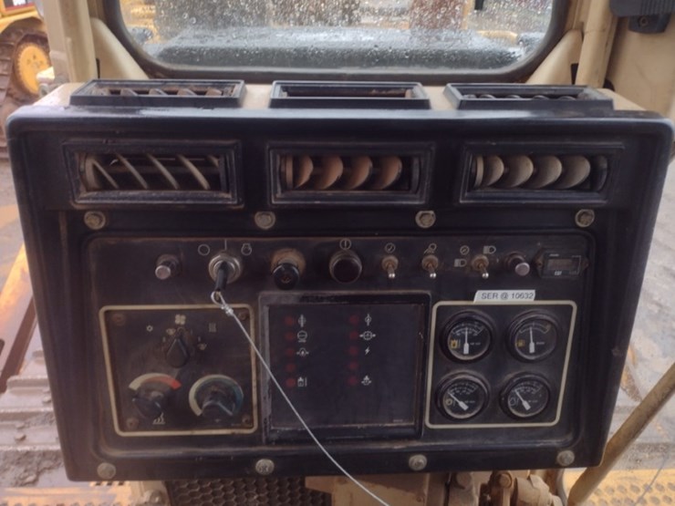 caterpillar-d8r-image-6