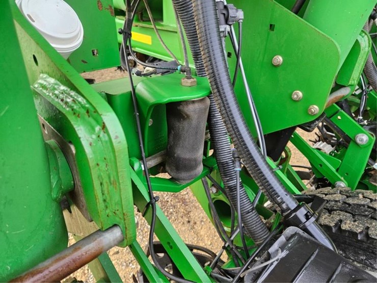 john-deere-1770nt-image-44