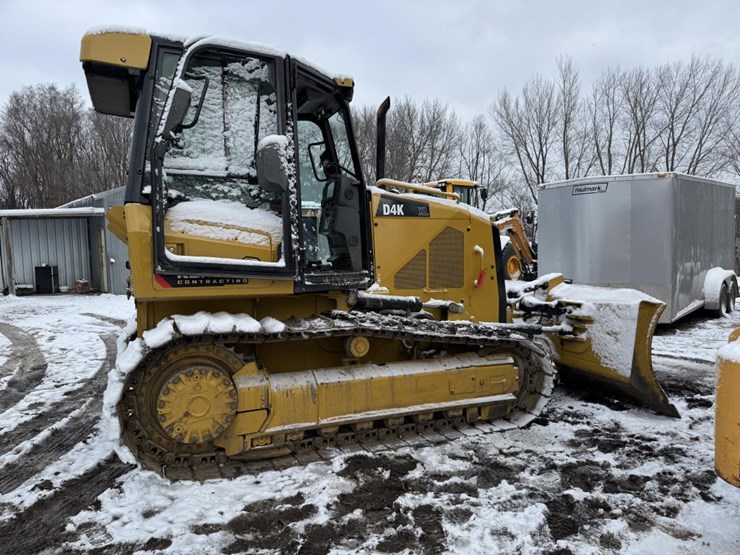 2012-caterpillar-d4k-image-6