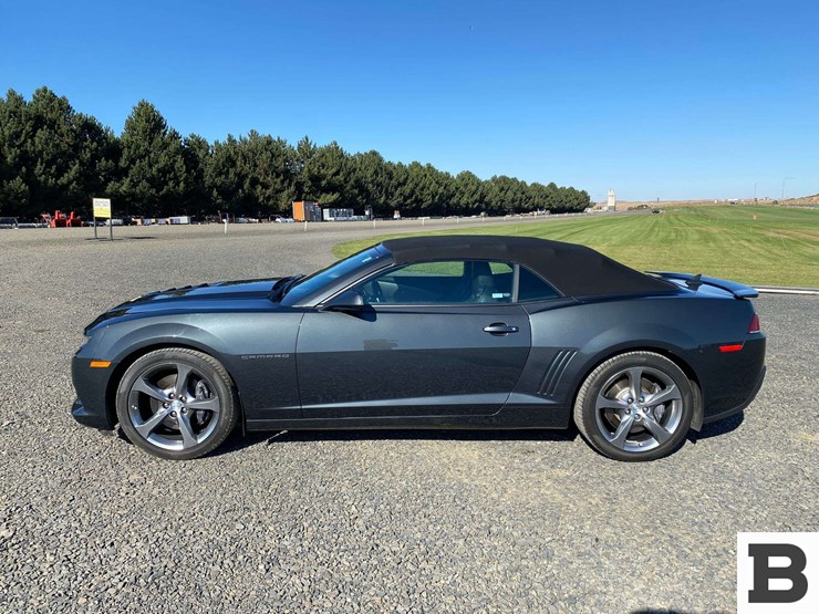 2014-chevrolet-camaro-ss-convertible-image-3