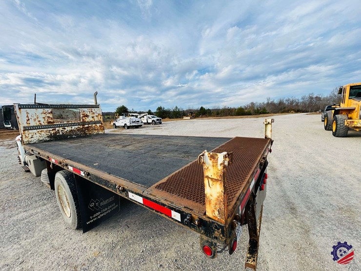 2013-international-durastar-4400-image-28