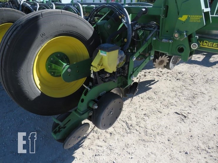 2012-john-deere-1770nt-image-4