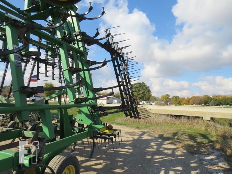 2008-john-deere-2210-image-7