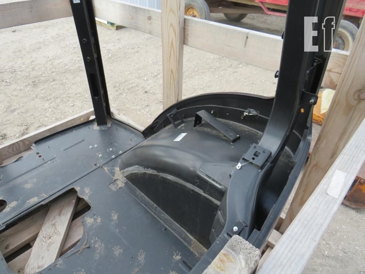 john-deere-8320-image-4
