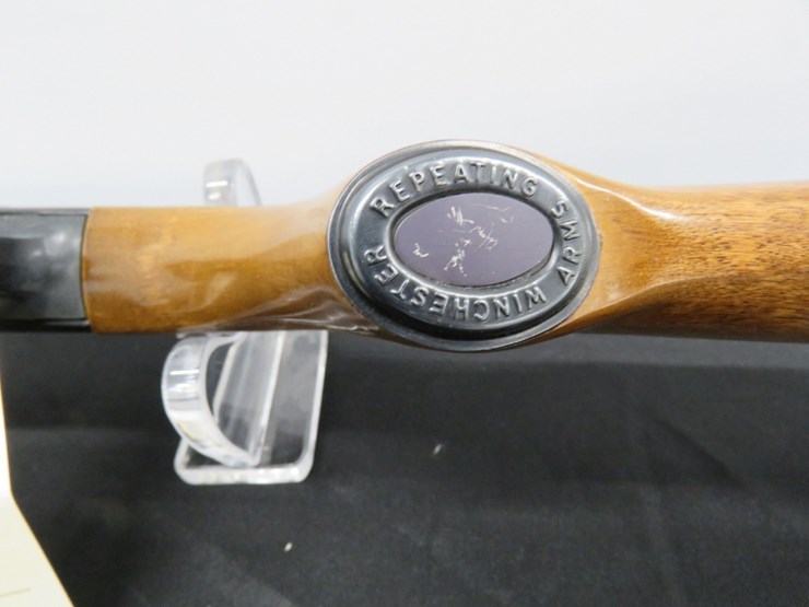 winchester-model-240w-western-field-pump-action-12-gauge-shotgun-image-5