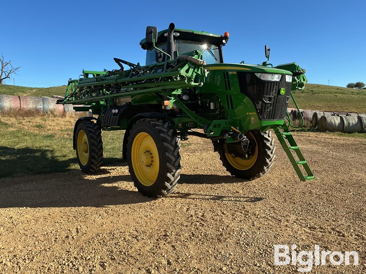 2017-john-deere-r4030-image-3