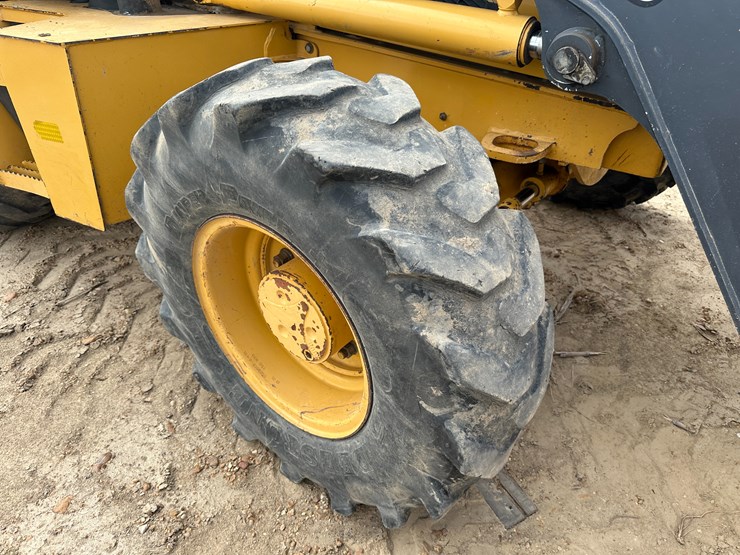 deere-310sj-image-9