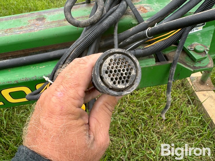 1991-john-deere-7200-image-12