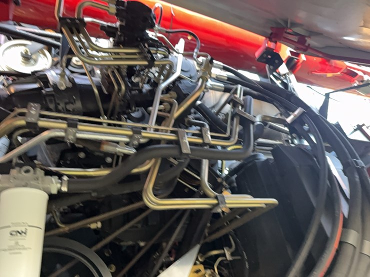 2018-case-ih-8240-image-50