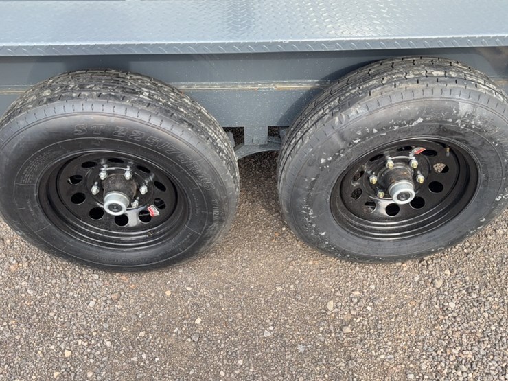 #2034-•-towable-750-gallon-fuel-tank-image-3