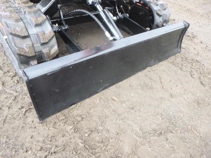 2025-tpm-18bs-hydraulic-excavator-image-16