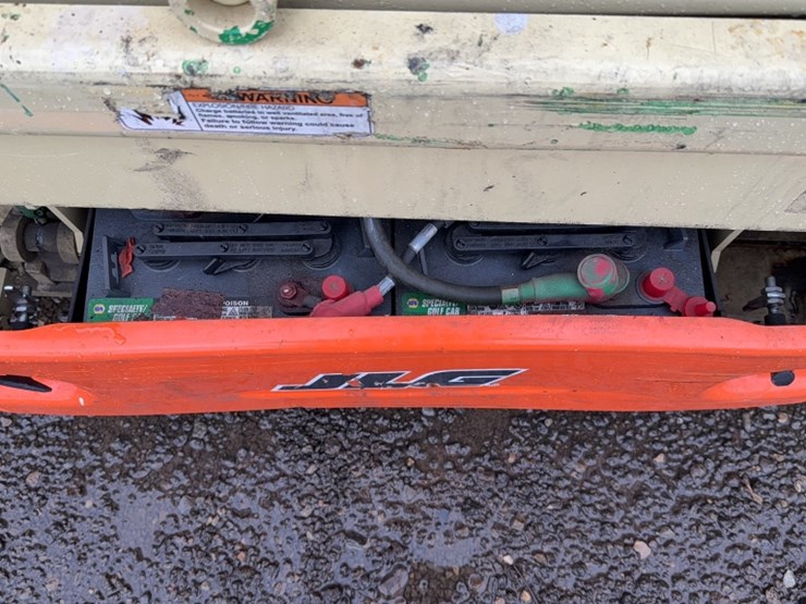 2006-jlg-2630es-image-9