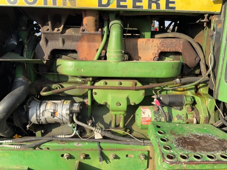 john-deere-4440-image-16