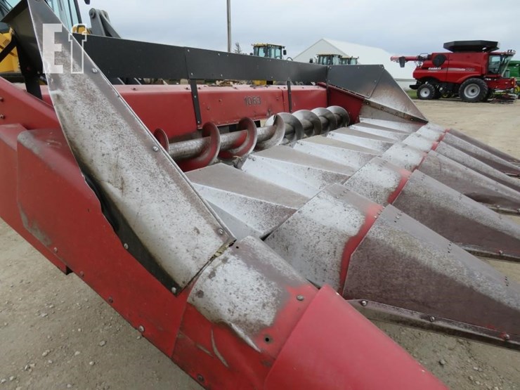 case-ih-1063-image-7