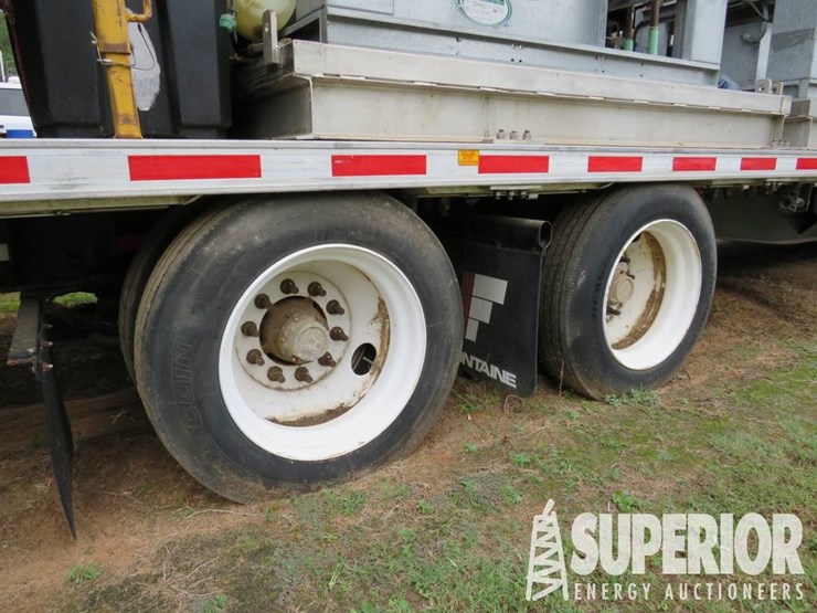 2019-fontaine-step-deck-image-28