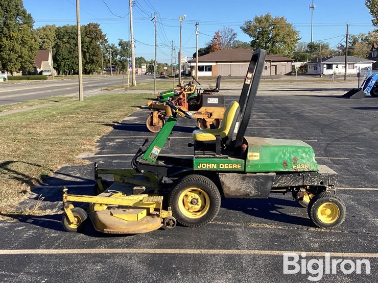 john-deere-f935-image-8