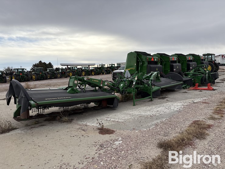 2018-john-deere-r990r-image-3