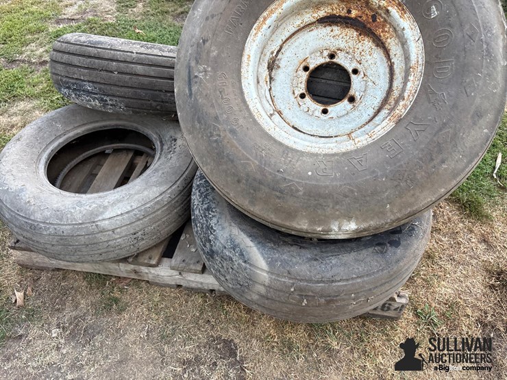 misc-pallet-of-tires-&-rims-image-13