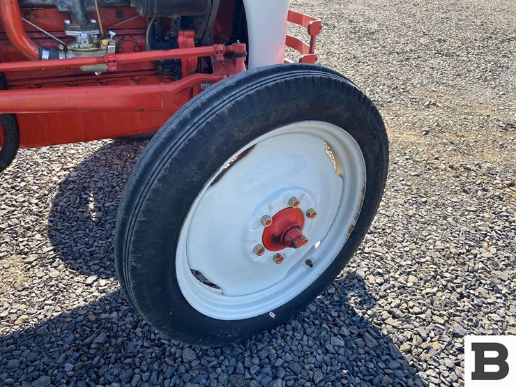 ford-tractor-image-29