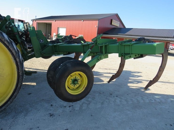 john-deere-910-image-10