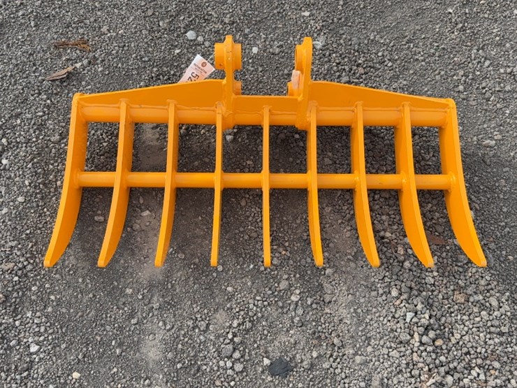 caterpillar-303-image-1