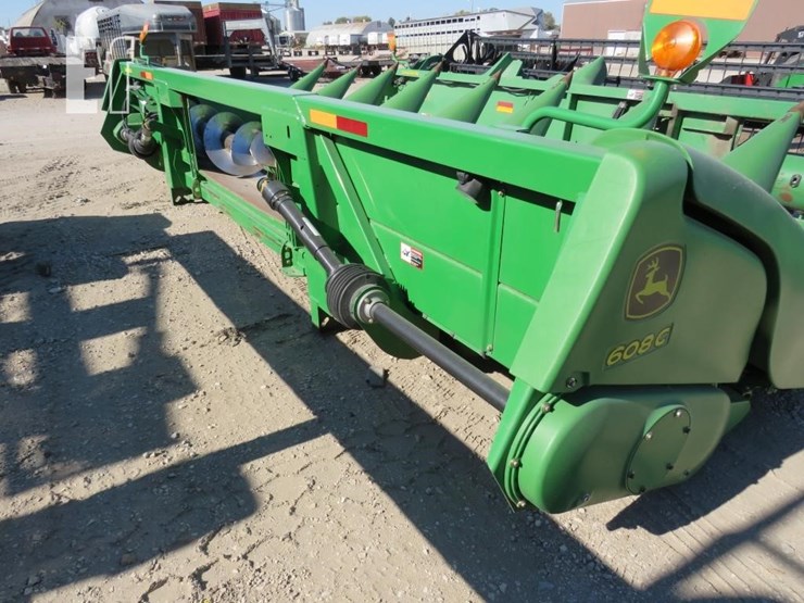 2009-john-deere-608c-image-14