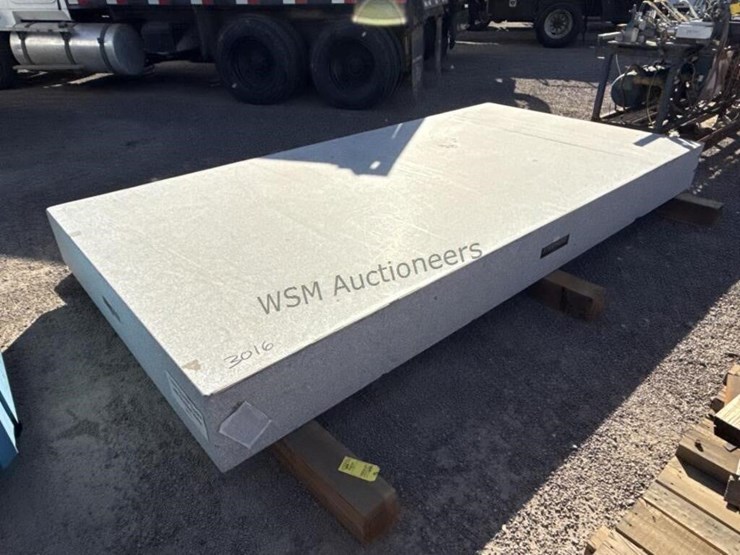 large-standridge-granite-work-surface-image-1