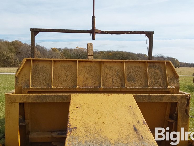 holcomb-800-image-19