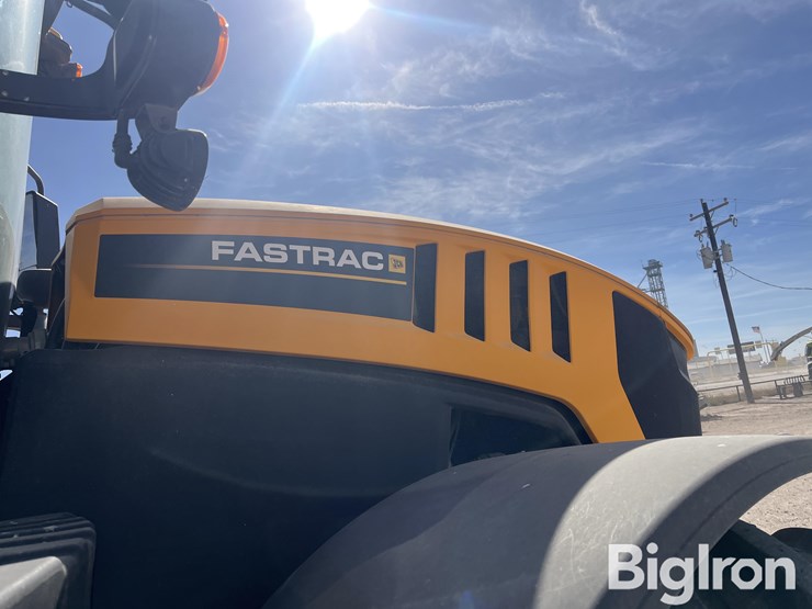 2021-jcb-fastrac-8330-image-11