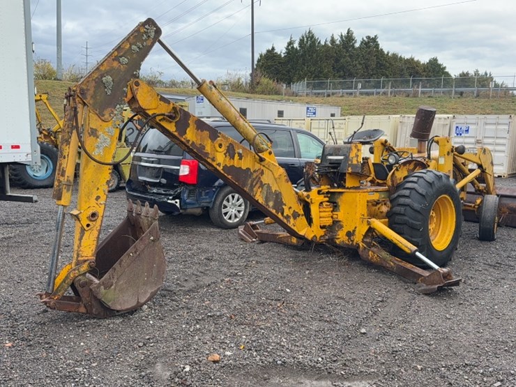 john-deere-400-image-8