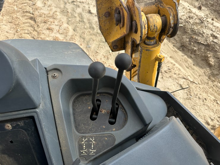 deere-310sj-image-68