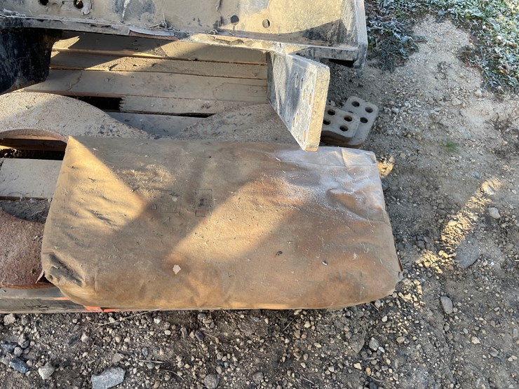 #1445-•-hla-plow-hitch-(arcadia,-wi)-image-20