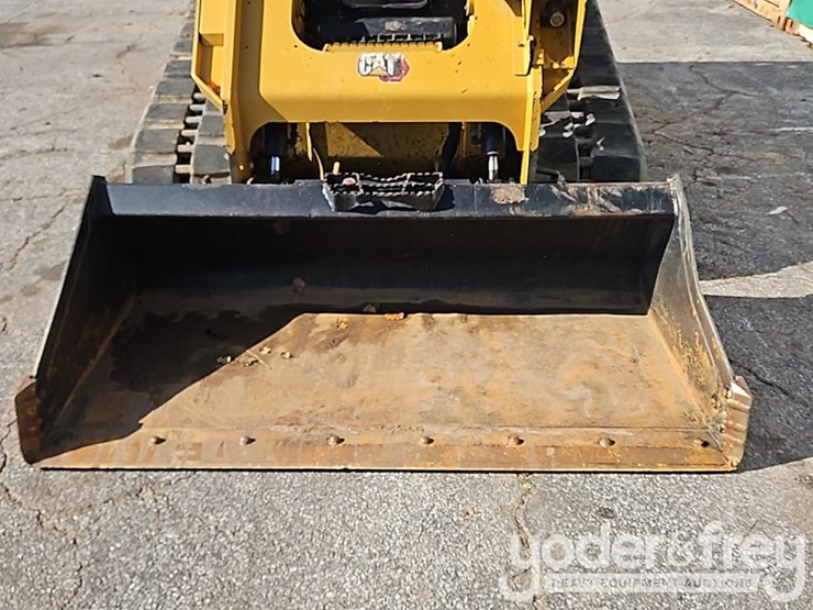 2023-caterpillar-299d3-xe-image-22