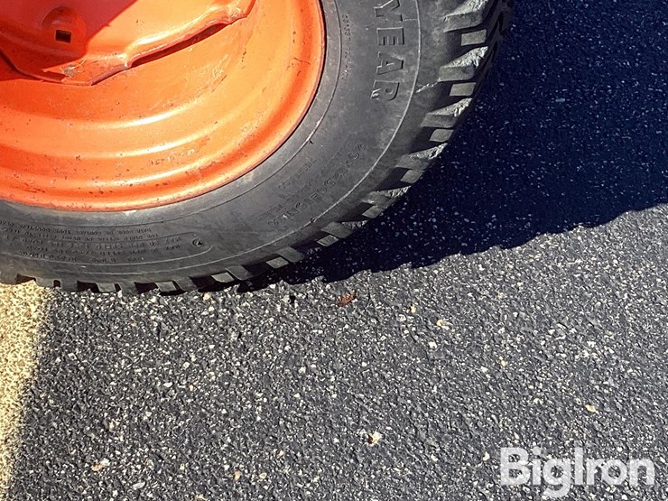 kubota-b7100hsd-image-18