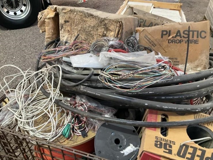 basket-of-asst-wire-image-5