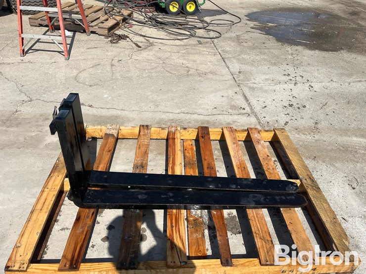 bolzoni-48”-forks-image-4