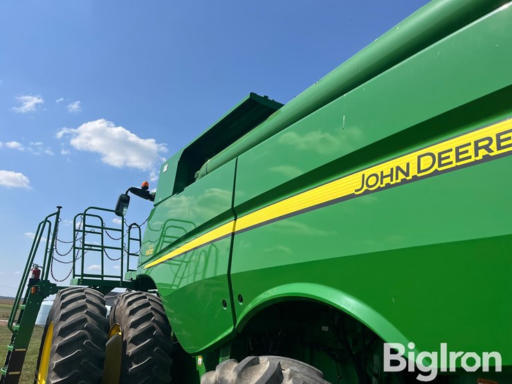 2014-john-deere-s670-image-13