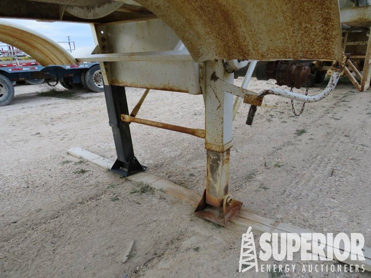 (5-38)-2005-fort-worth-4,000-gal-t/a-acid-transpo...-image-7