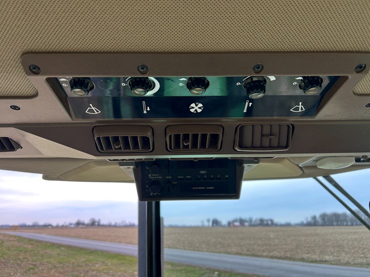 john-deere-4755-image-59