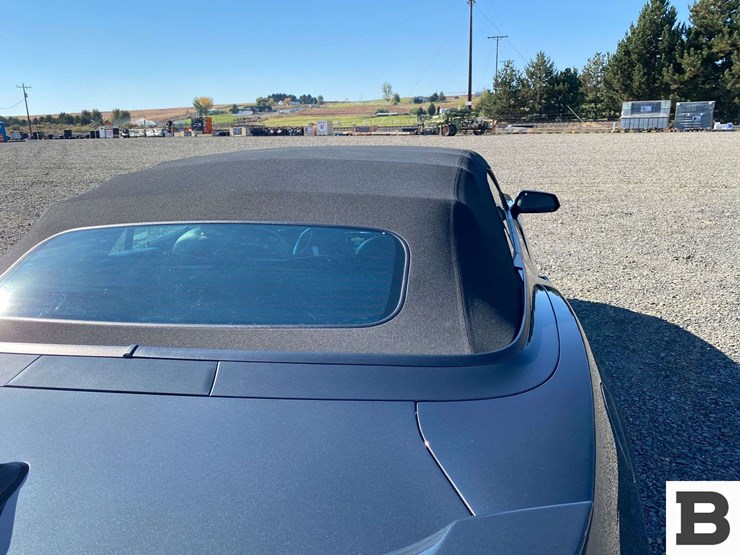 2014-chevrolet-camaro-ss-convertible-image-21