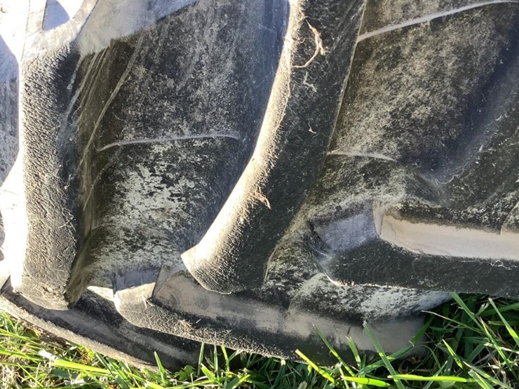 trelleborg-tm800-540/65r34-bar-tire-image-13