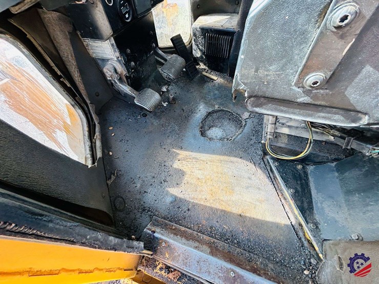 1996-caterpillar-988f-image-84