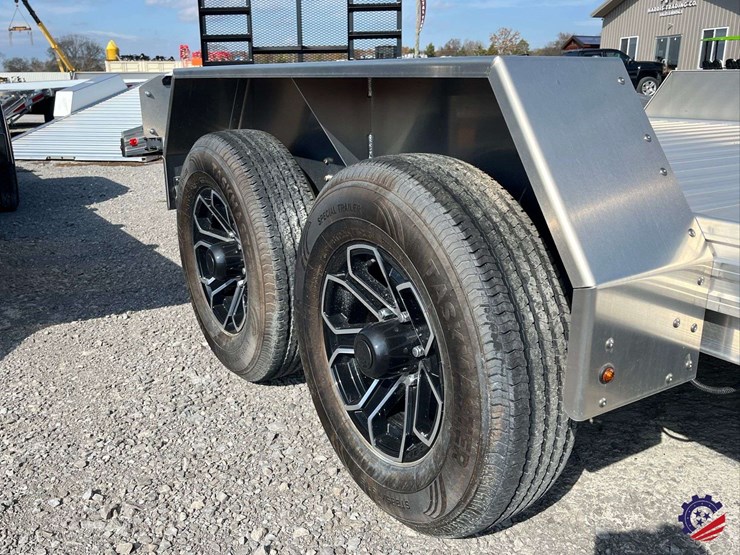 new-2025-timpte-18’-motorsports-1018-t/a-utility-tag-trailer-image-13