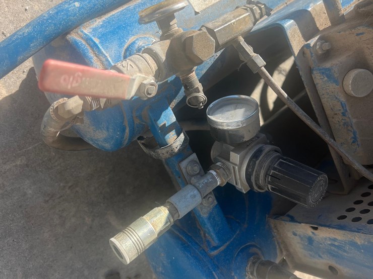 emglo-portable-air-compressor-image-9