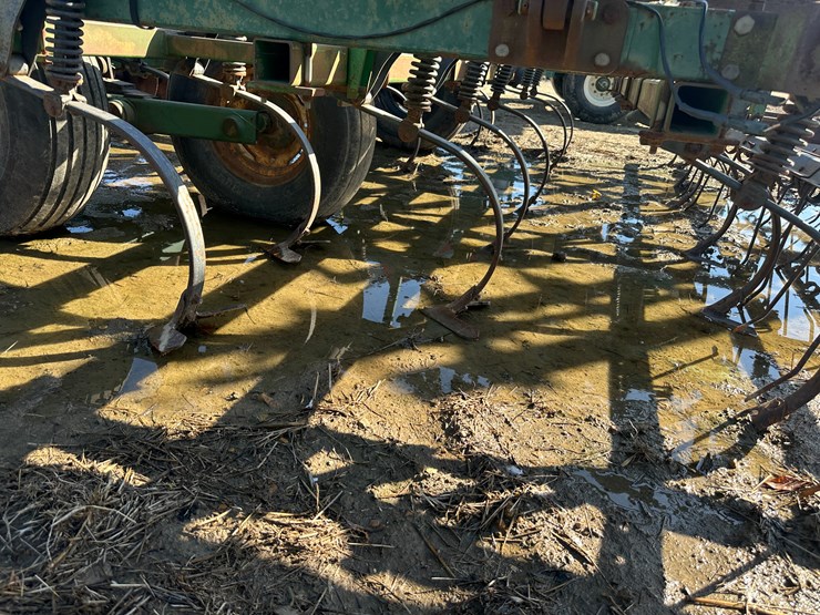 john-deere-724-image-26